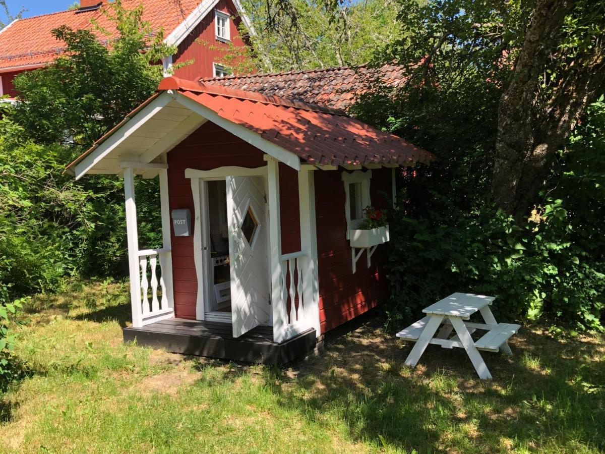Karlstugan Cottage Виммербю Экстерьер фото